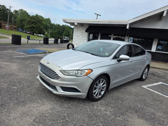 2017 Ford Fusion SE FWD photo
