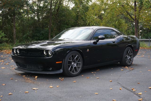 2016 Dodge Challenger R/T Scat Pack RWD photo