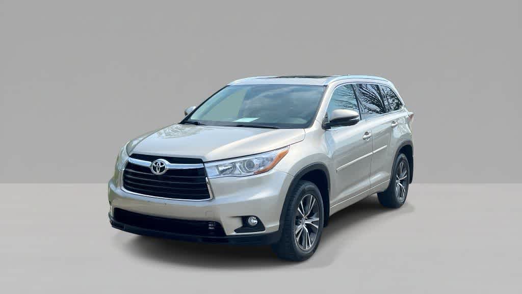 2016 Toyota Highlander XLE AWD photo