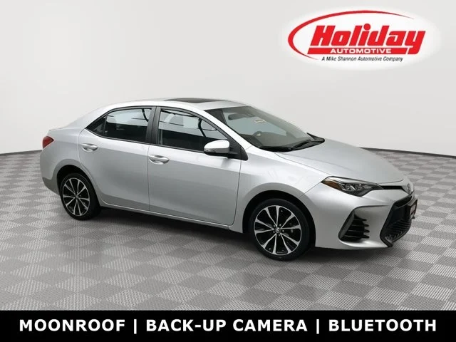 2017 Toyota Corolla SE FWD photo