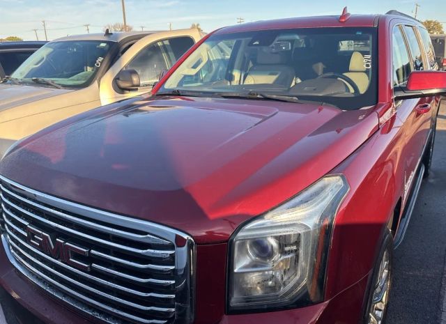 2017 GMC Yukon XL SLT RWD photo