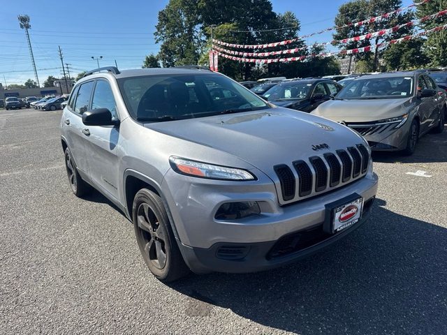 2017 Jeep Cherokee Sport 4WD photo