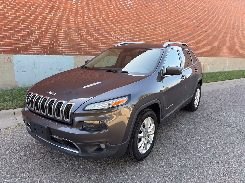 2017 Jeep Cherokee Limited 4WD photo
