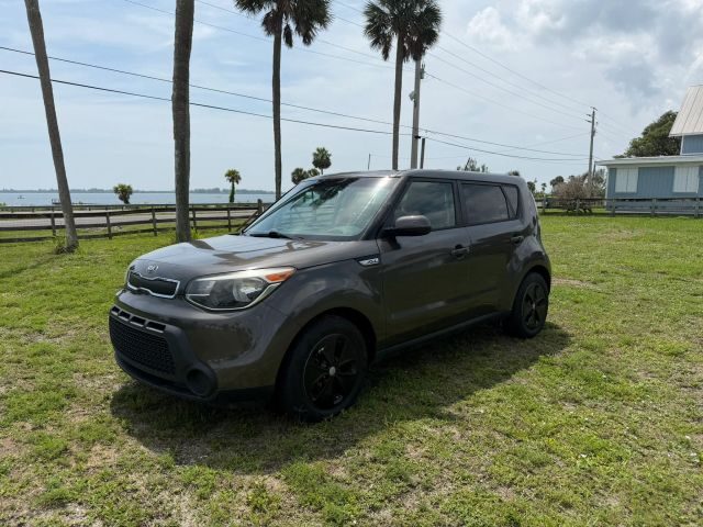 2016 Kia Soul Base FWD photo