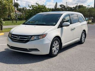2016 Honda Odyssey EX-L FWD photo