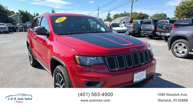 2017 Jeep Grand Cherokee Trailhawk 4WD photo
