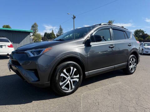 2017 Toyota RAV4 LE AWD photo