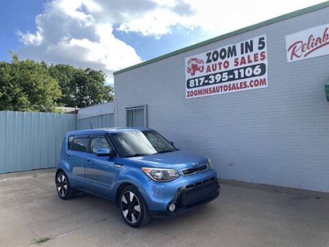 2016 Kia Soul + FWD photo