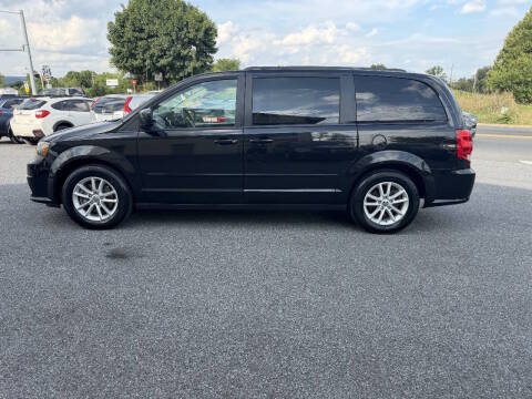 2016 Dodge Grand Caravan SXT FWD photo