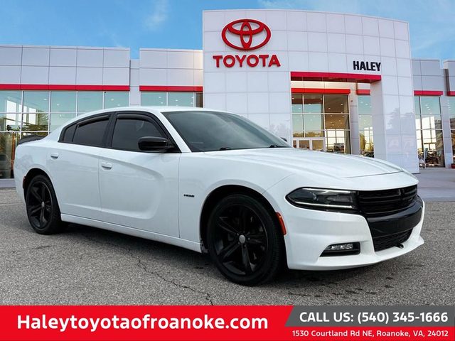 2016 Dodge Charger R/T RWD photo