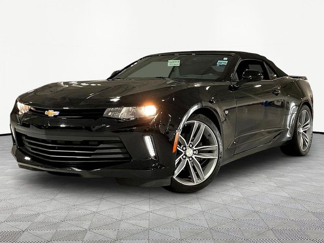 2017 Chevrolet Camaro 2LT RWD photo