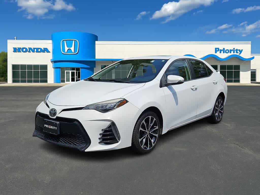 2017 Toyota Corolla XSE FWD photo