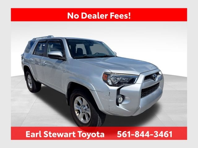 2016 Toyota 4Runner SR5 RWD photo