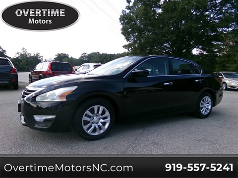 2015 Nissan Altima 2.5 S FWD photo