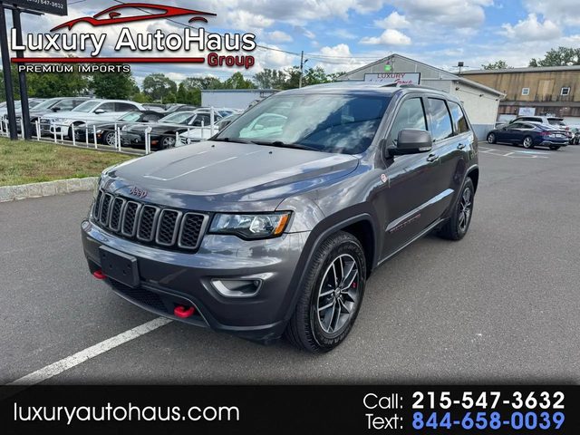 2017 Jeep Grand Cherokee Trailhawk 4WD photo