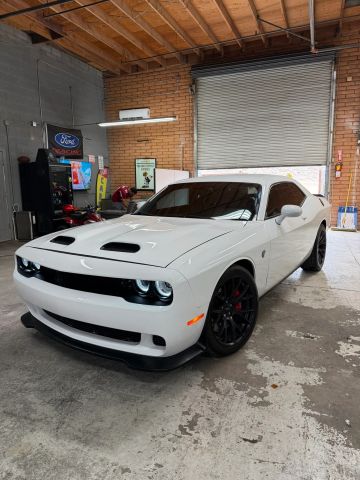 2016 Dodge Challenger SRT Hellcat RWD photo