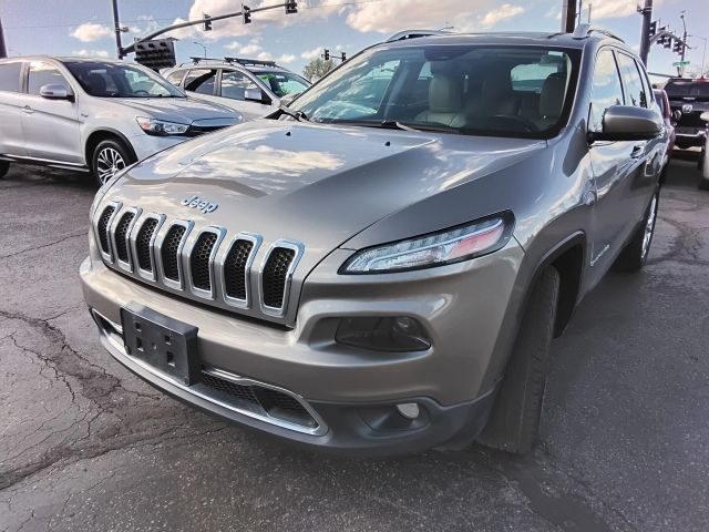 2017 Jeep Cherokee Limited 4WD photo