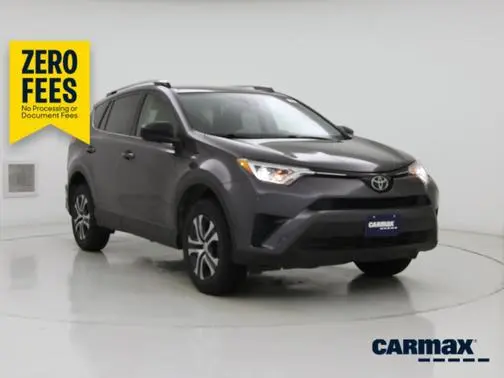 2017 Toyota RAV4 LE FWD photo