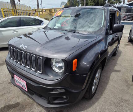 2016 Jeep Renegade Latitude FWD photo