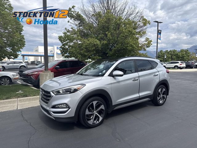 2017 Hyundai Tucson AWD photo