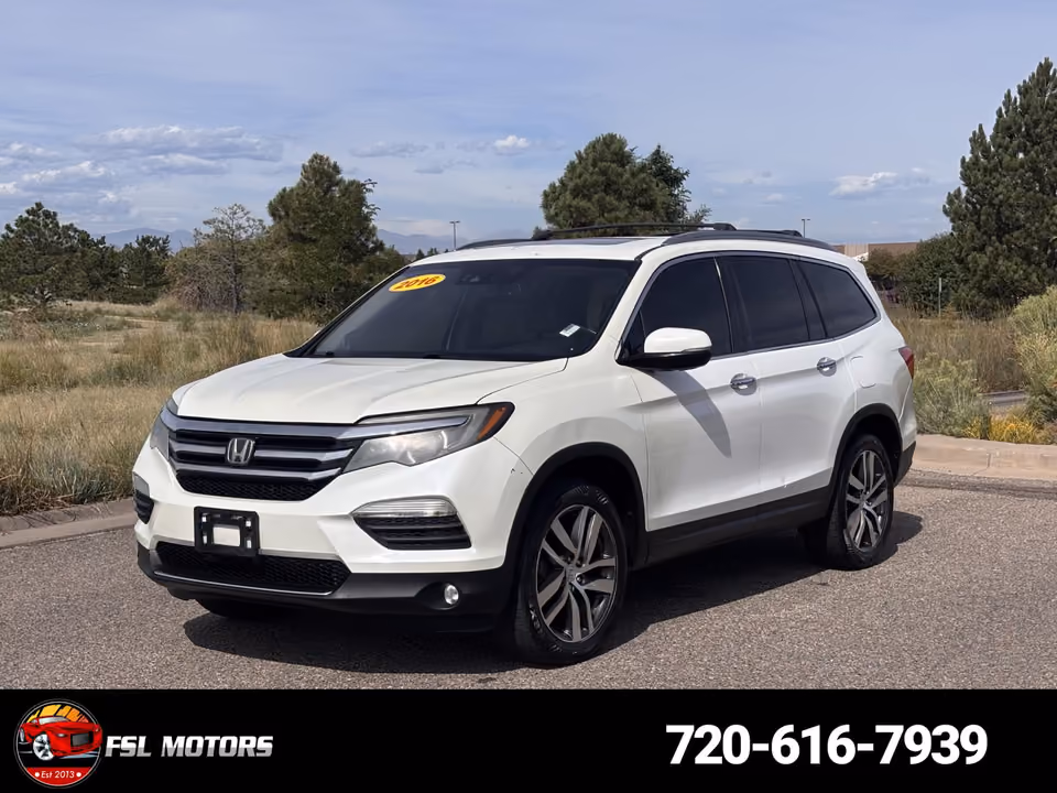 2016 Honda Pilot Elite AWD photo