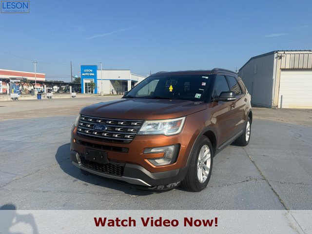2017 Ford Explorer XLT FWD photo