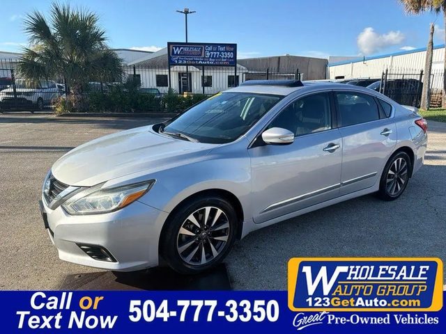 2017 Nissan Altima 2.5 SV FWD photo