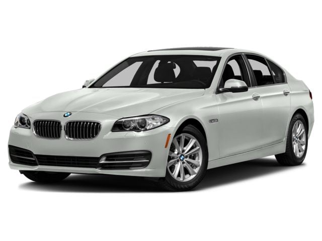 2016 BMW 5 Series 528i RWD photo