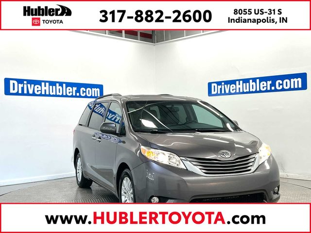 2015 Toyota Sienna XLE FWD photo