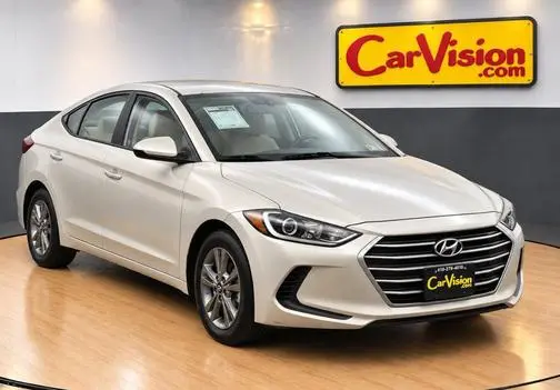 2017 Hyundai Elantra SE FWD photo
