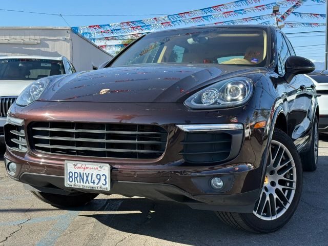 2017 Porsche Cayenne Platinum Edition AWD photo