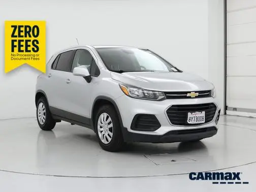 2017 Chevrolet Trax LS FWD photo