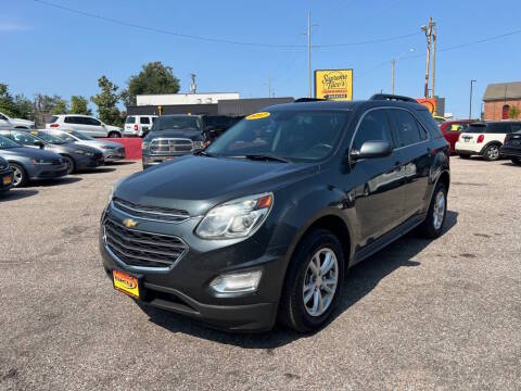 2017 Chevrolet Equinox LT FWD photo