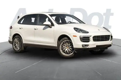 2017 Porsche Cayenne Platinum Edition AWD photo
