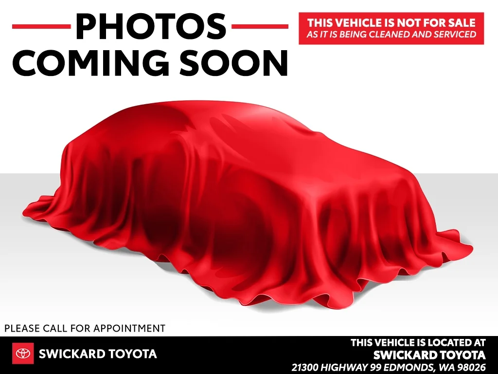 2017 Toyota Camry LE FWD photo