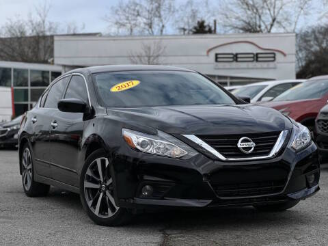 2017 Nissan Altima 2.5 SR FWD photo
