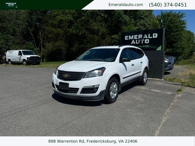 2017 Chevrolet Traverse LS AWD photo