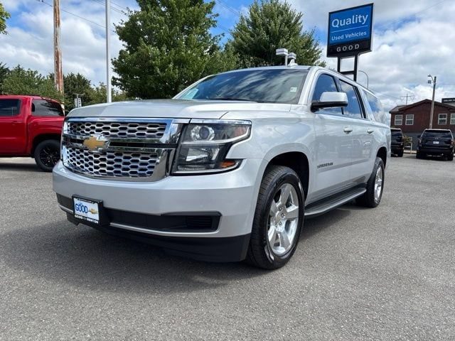 2015 Chevrolet Suburban LT 4WD photo