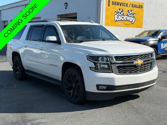 2016 Chevrolet Suburban LT 4WD photo