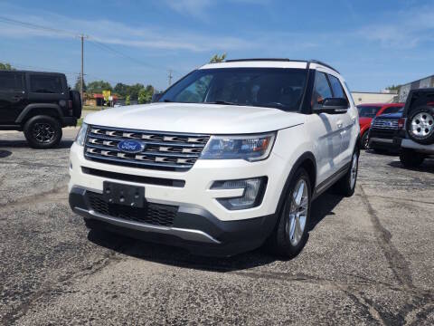 2017 Ford Explorer XLT 4WD photo