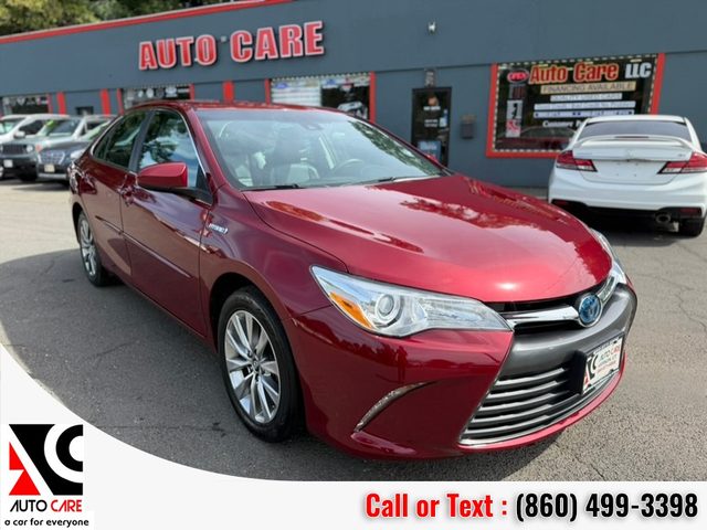 2017 Toyota Camry Hybrid XLE FWD photo