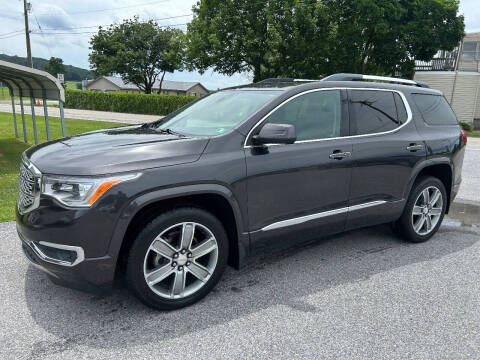 2017 GMC Acadia Denali AWD photo