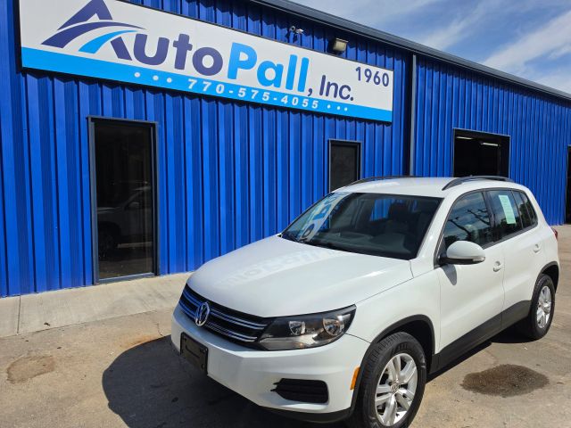 2017 Volkswagen Tiguan S AWD photo