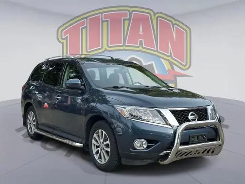 2015 Nissan Pathfinder SV 4WD photo