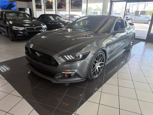 2017 Ford Mustang GT RWD photo