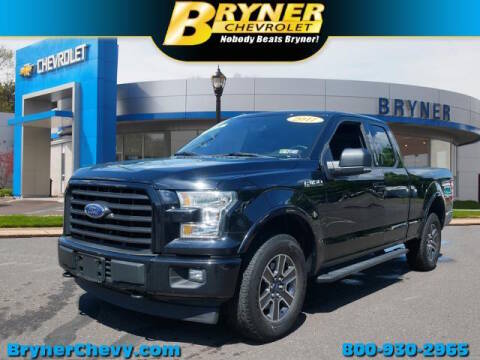 2017 Ford F-150 XLT 4WD photo
