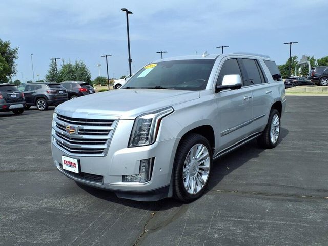 2017 Cadillac Escalade Platinum 4WD photo