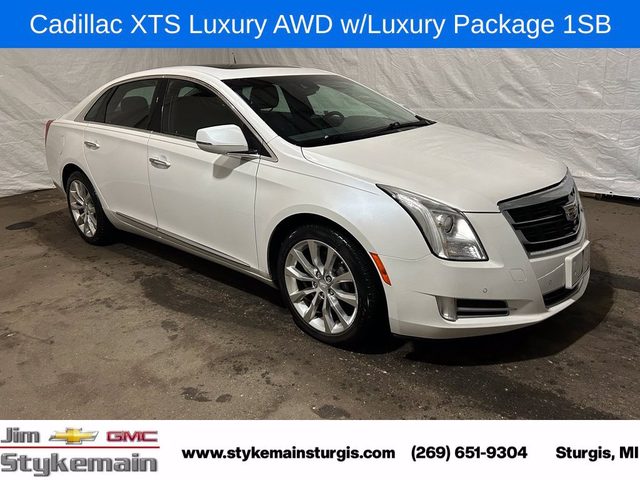 2017 Cadillac XTS Luxury AWD photo
