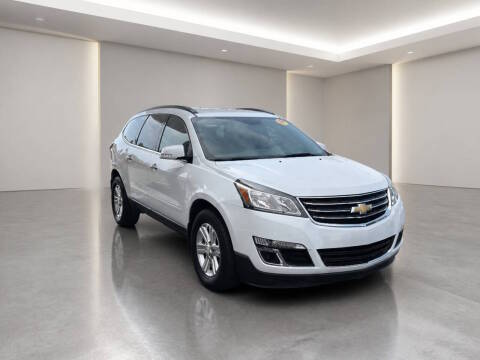 2017 Chevrolet Traverse LT FWD photo