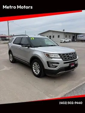 2017 Ford Explorer XLT FWD photo
